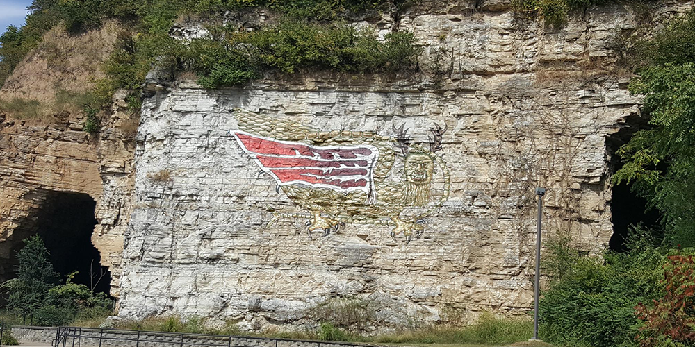 Piasa Bird, Alton, IL